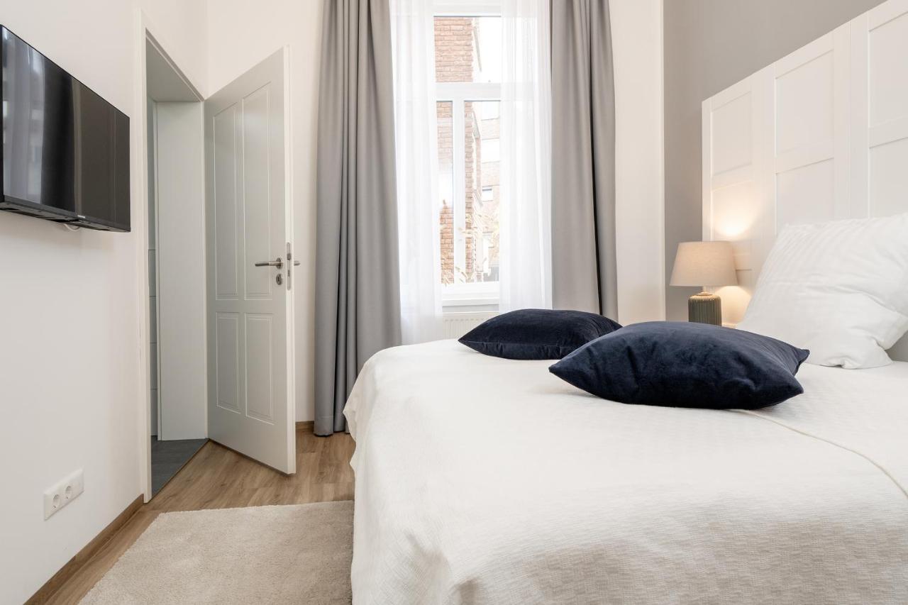 Hotel Markt 5 - Inmitten Der Luebbecker Altstadt, Kostenloser Parkplatz Direkt Am Hotel リュベッケ エクステリア 写真